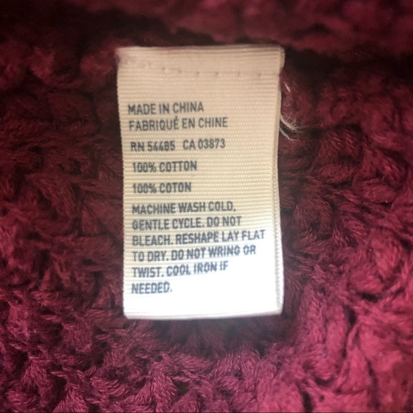 ✨3/$30✨ American Eagle Burgundy Knit Jegging Sweater | XS - Picture 4 of 6